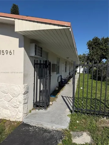 15961 NE 18th Place North Miami Beach FL 33162