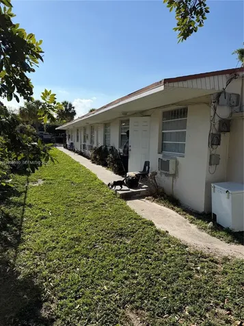 15961 NE 18th Place North Miami Beach FL 33162