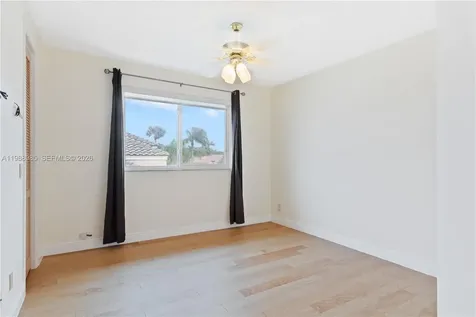 10091 NW 7th Street Plantation FL 33324