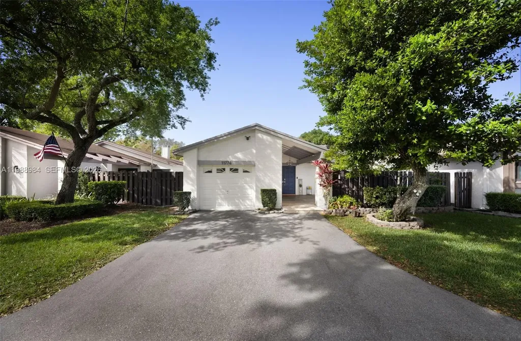 11774 SW 133 Court Miami FL 33186