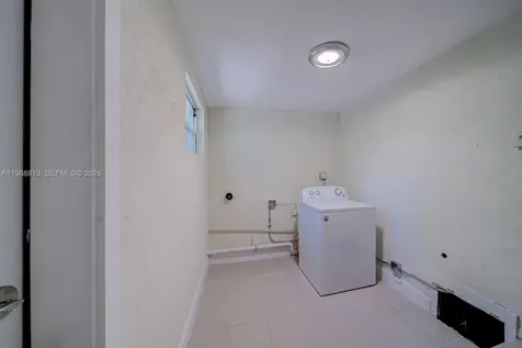 829 NW 56th Street Miami FL 33127