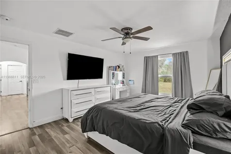 3990 SW Halcomb Street Port St. Lucie FL 34953