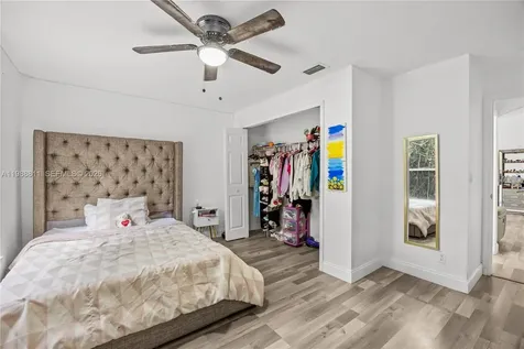 3990 SW Halcomb Street Port St. Lucie FL 34953