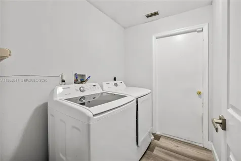 3990 SW Halcomb Street Port St. Lucie FL 34953