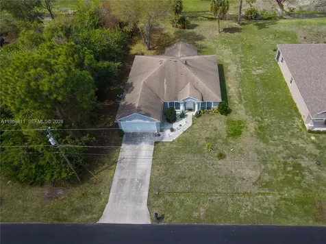 3990 SW Halcomb Street Port St. Lucie FL 34953