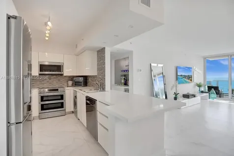2501 S Ocean Drive Hollywood FL 33019