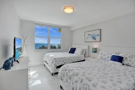 2501 S Ocean Drive Hollywood FL 33019