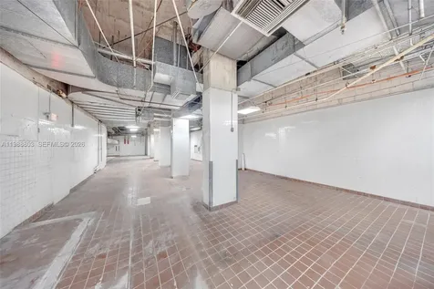 5445 Collins Avenue Miami Beach FL 33140