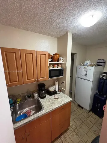 1950 W 56th Street Hialeah FL 33012