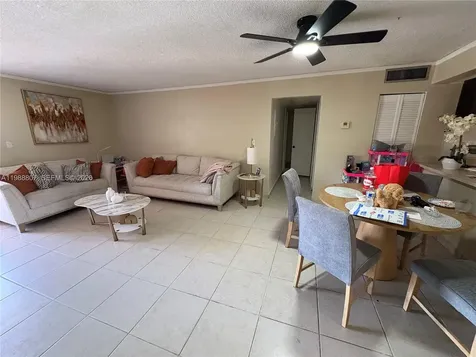 1950 W 56th Street Hialeah FL 33012