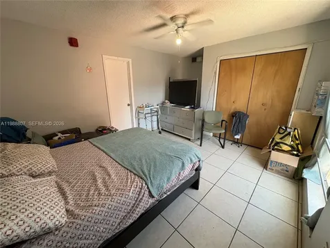 1950 W 56th Street Hialeah FL 33012