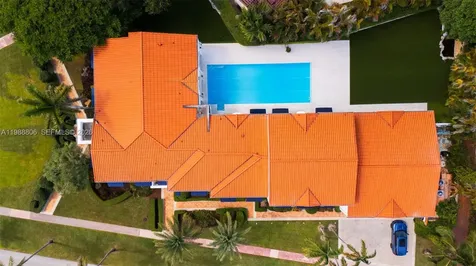 2525 Indian Mound Trail Coral Gables FL 33134