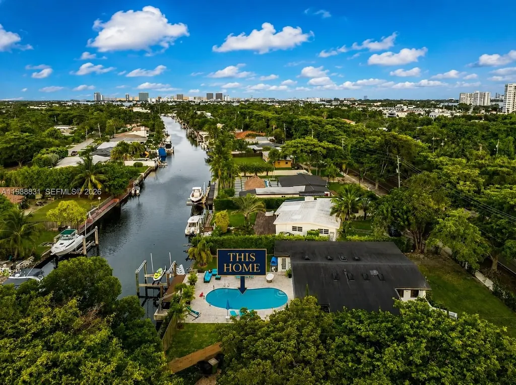 1805 Keystone Boulevard North Miami FL 33181