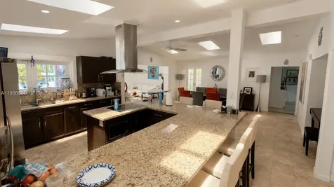 1805 Keystone Boulevard North Miami FL 33181