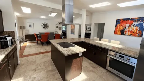 1805 Keystone Boulevard North Miami FL 33181