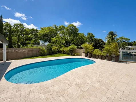 1805 Keystone Boulevard North Miami FL 33181