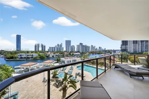 19667 Turnberry Way Aventura FL 33180
