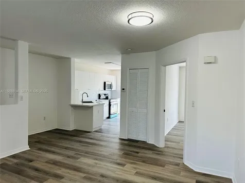 5705 NW 109th Avenue Doral FL 33178