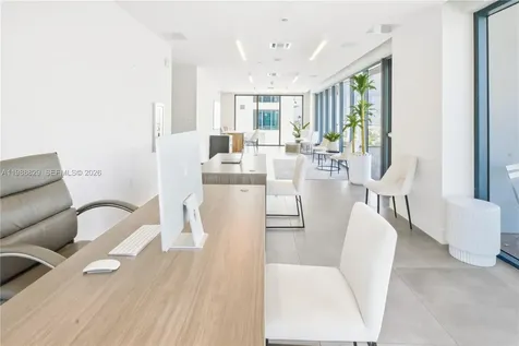 239 SW 9th Street Miami FL 33130