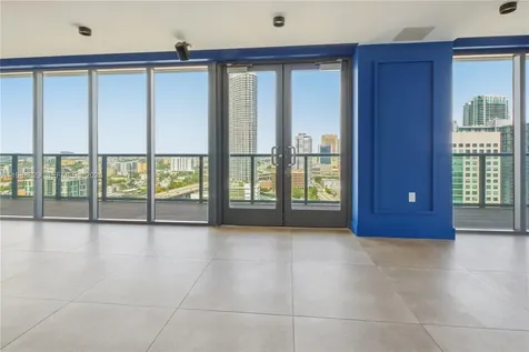 239 SW 9th Street Miami FL 33130