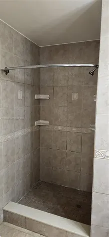 2810 Riverside Drive Coral Springs FL 33065