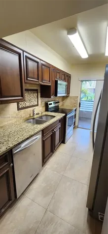 2810 Riverside Drive Coral Springs FL 33065