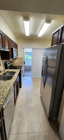 2810 Riverside Drive Coral Springs FL 33065