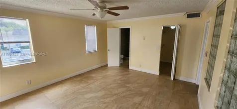 2810 Riverside Drive Coral Springs FL 33065