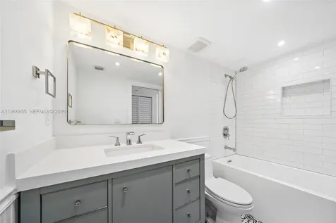 7601 E Treasure Drive North Bay Village FL 33141