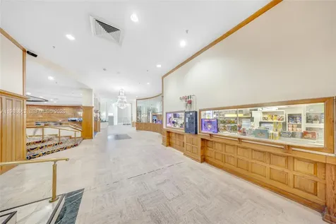 5445 Collins Avenue Miami Beach FL 33140