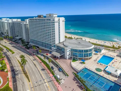 5445 Collins Avenue Miami Beach FL 33140