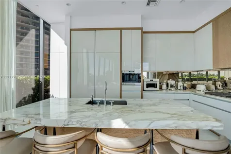 2811 S Bayshore Drive Miami FL 33133