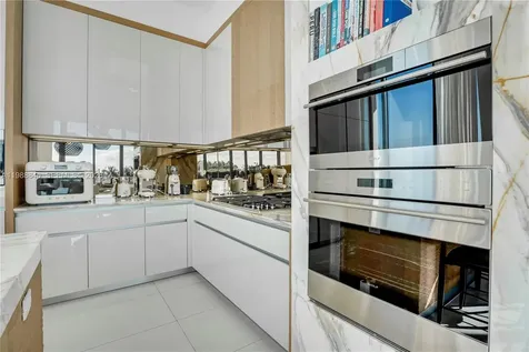 2811 S Bayshore Drive Miami FL 33133