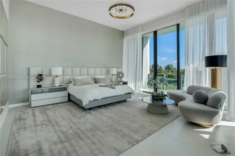 2811 S Bayshore Drive Miami FL 33133