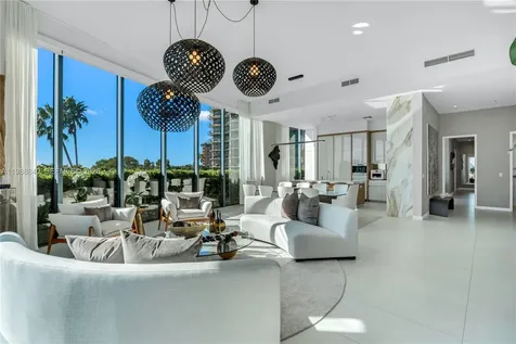 2811 S Bayshore Drive Miami FL 33133