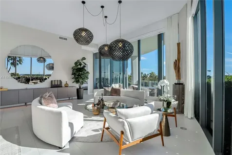 2811 S Bayshore Drive Miami FL 33133