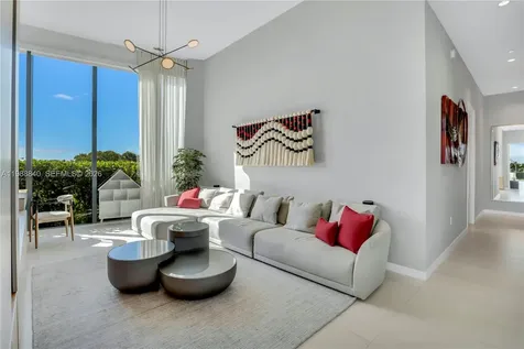 2811 S Bayshore Drive Miami FL 33133