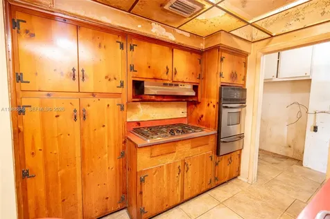 2010 NW 185th Terrace Miami Gardens FL 33056