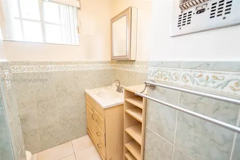 2010 NW 185th Terrace Miami Gardens FL 33056