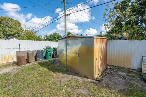 2010 NW 185th Terrace Miami Gardens FL 33056
