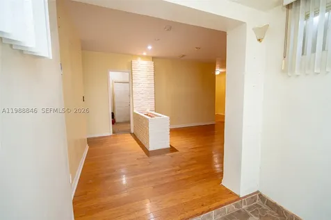 2010 NW 185th Terrace Miami Gardens FL 33056