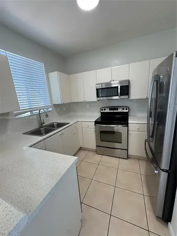 2518 SE 15th Place Homestead FL 33035