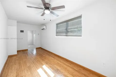 529 NW 42nd Street Miami FL 33127