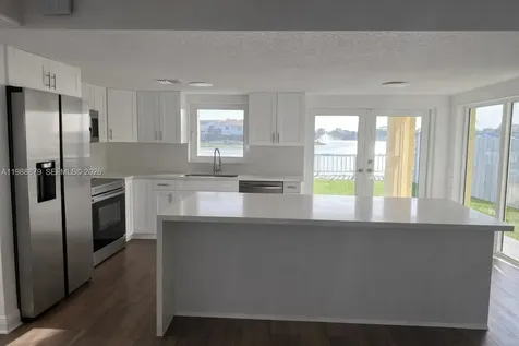 4767 SW 154th Avenue Miami FL 33185