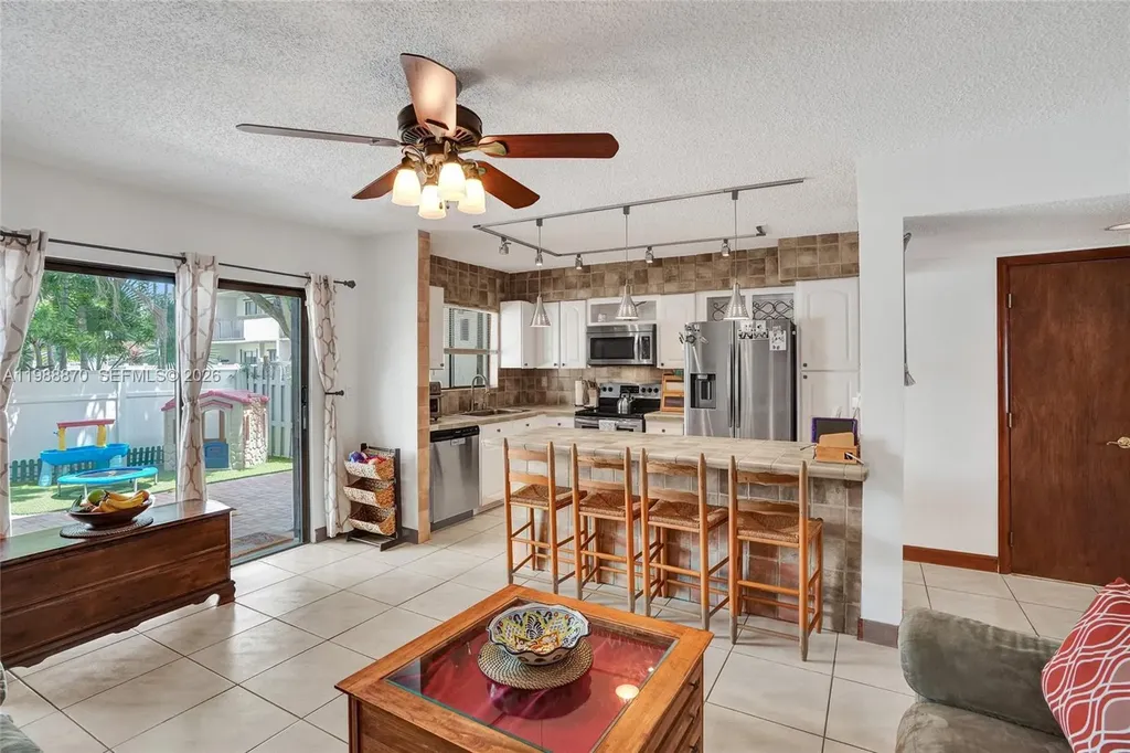 16465 NE 26th Avenue North Miami Beach FL 33160