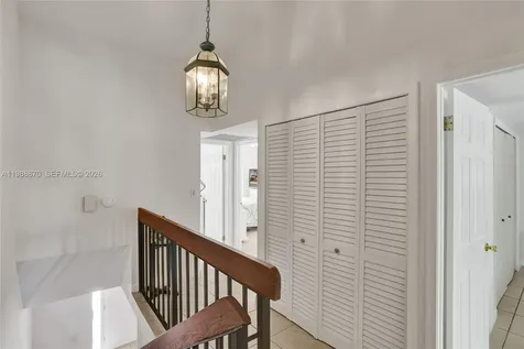 16465 NE 26th Avenue North Miami Beach FL 33160