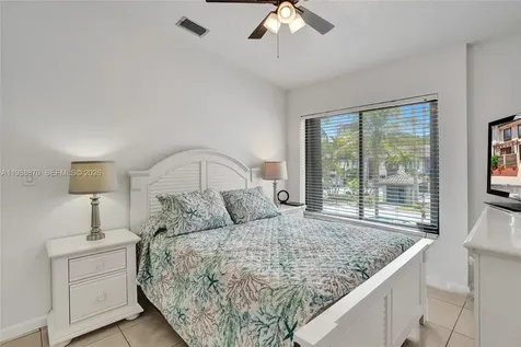 16465 NE 26th Avenue North Miami Beach FL 33160