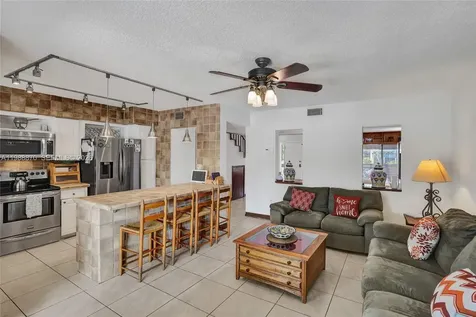 16465 NE 26th Avenue North Miami Beach FL 33160