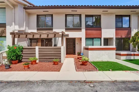 16465 NE 26th Avenue North Miami Beach FL 33160