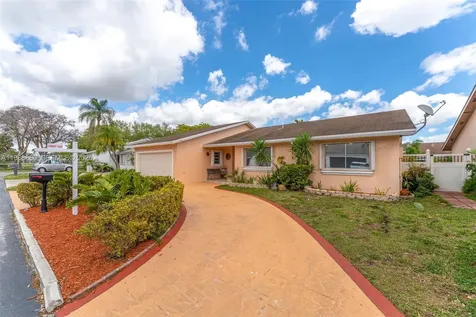 10021 SW 145th Place Miami FL 33186